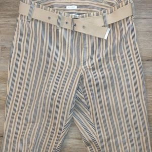 Vintage Liz Claiborne Pin stripe jeans with belt. 10P...see measurements.